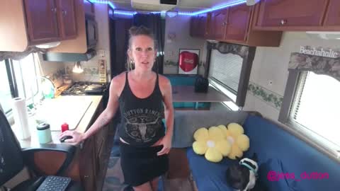 Jessica online show from 01-14-26, 06:24