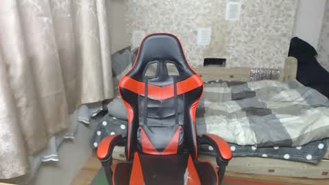 Jess online show from 02-14-25, 02:44