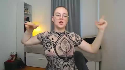 Jessa Rouds online show from 07-09-26, 07:34