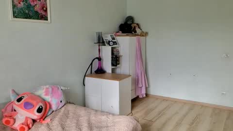 Jessica but u can call me Jessa online show from 10-17-25, 08:17