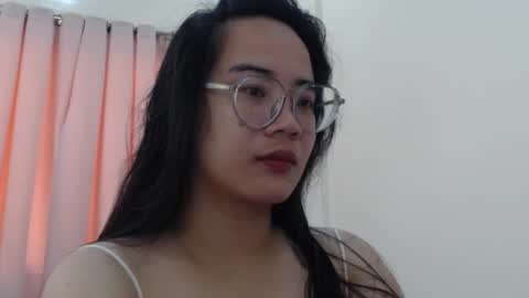 Jessa online show from 12-16-25, 02:49