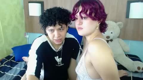 JessAndJade online show from 11-10-25, 12:04