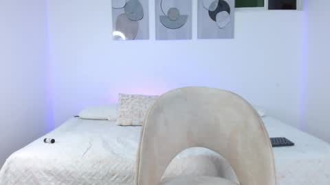 Hello we are Jesse and Dante. online show from 04-28-26, 01:26