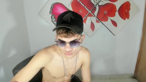 jesshot_bigcock online show from 04-03-26, 03:10