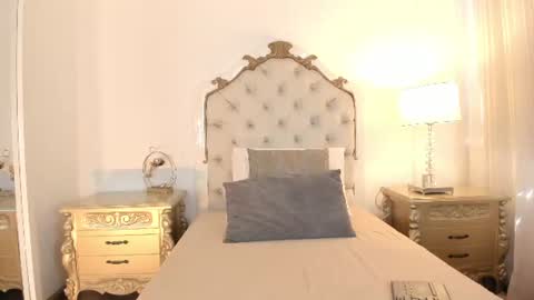 jessi lopez45 online show from 07-24-26, 07:12