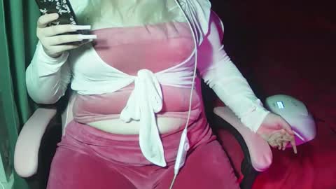 jessiangels online show from 10-28-25, 05:37