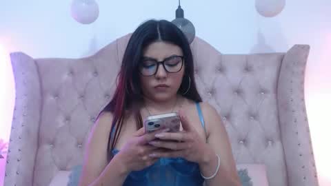 Snapshot of jessica_carter_ chatting on 05-25-26, 02:28 Jessica online show from 05-25-26, 02:28