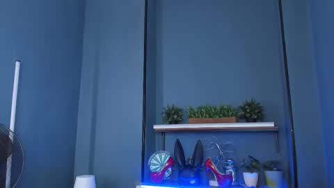 Jessica online show from 02-13-25, 03:35