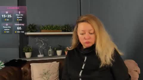 Jessica online show from 10-15-25, 10:59