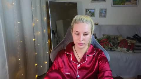 Jessy online show from 12-11-24, 07:03