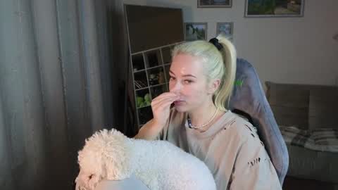 Jessy online show from 01-25-25, 06:55