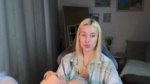 Jessy online show from 02-08-25, 06:54