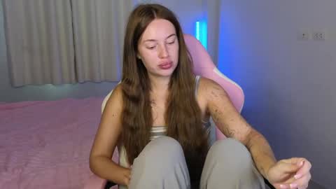 Jessy online show from 05-22-26, 02:51