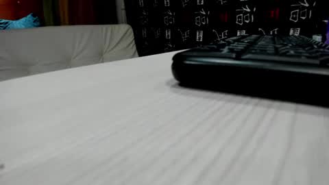 jessica_rabbit777_ online show from 01-16-25, 12:12