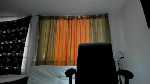 jessica_rabbit777_ online show from 02-08-25, 09:04