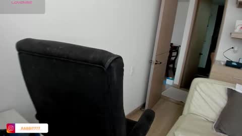 jessica_rabbit777_ online show from 11-26-25, 08:21