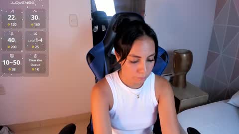 jessica_taylor_22 online show from 02-04-25, 11:06