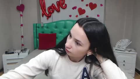 JessicaBreez online show from 04-24-26, 05:10