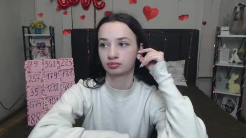 JessicaBreez online show from 05-18-26, 05:13
