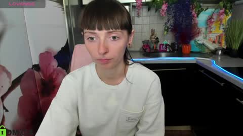 jessicaforris online show from 04-24-26, 07:33