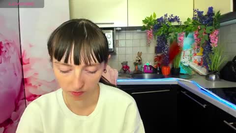 jessicaforris online show from 04-28-26, 07:24