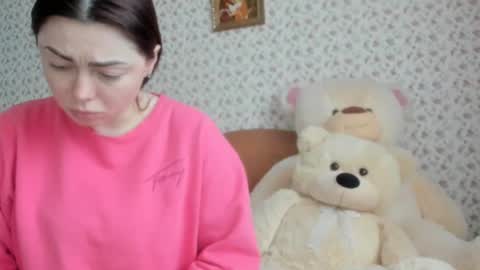 jessicagoold online show from 02-11-25, 07:33