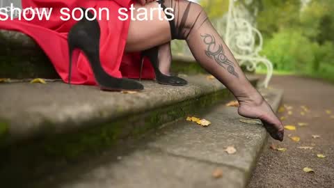 Jess online show from 03-24-26, 01:49