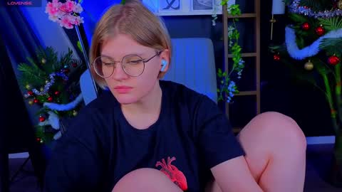 jessicaoconnor online show from 12-30-24, 04:29