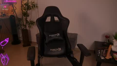  Jessica Pratt  IG jessicaxpratt online show from 04-24-26, 12:02