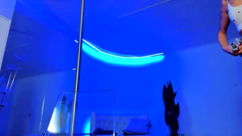 Jessy online show from 11-28-25, 07:27