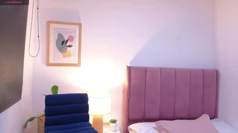 Jess online show from 12-19-24, 10:53
