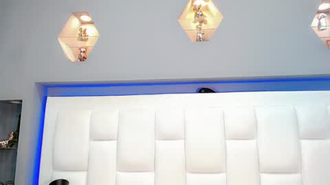 Snapshot of jessieafrodita chatting on 02-08-25, 03:53 Jessieafroditas room online show from 02-08-25, 03:53