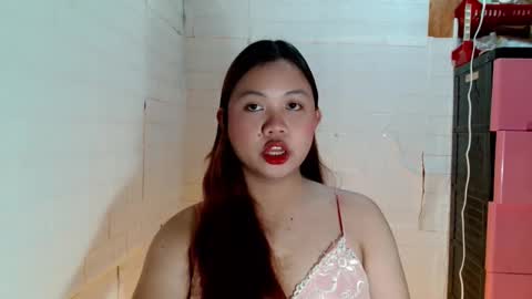 Snapshot of jessiefoxx0 chatting on 12-03-25, 07:01 Jessie online show from 12-03-25, 07:01