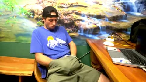 Dixon Cider online show from 11-05-25, 01:38