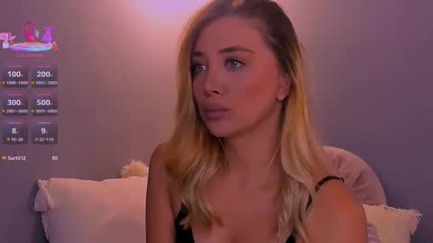 Snapshot of jessiellle chatting on 09-10-25, 07:08 jessiellle online show from 09-10-25, 07:08