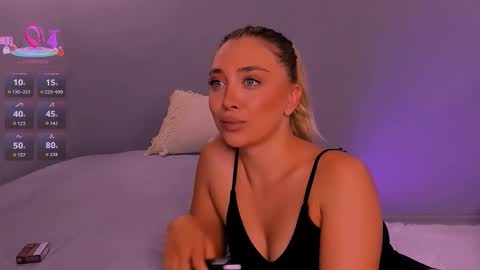 Snapshot of jessiellle chatting on 09-12-25, 03:34 jessiellle online show from 09-12-25, 03:34