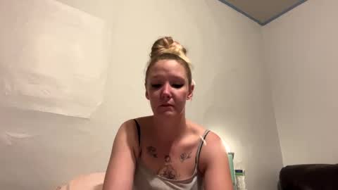 Snapshot of jessiepooh6969 chatting on 01-16-25, 10:44 Wonderland online show from 01-16-25, 10:44