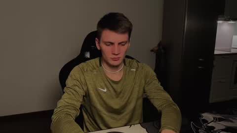 Snapshot of jessierise chatting on 01-04-25, 04:00 JessieRise online show from 01-04-25, 04:00