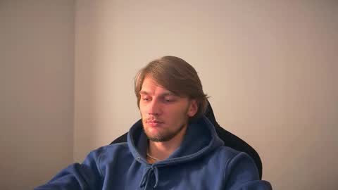 Snapshot of jessierise chatting on 10-12-25, 06:40 JessieRise online show from 10-12-25, 06:40