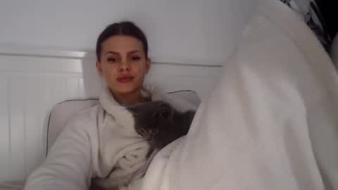 jessieryan online show from 12-21-24, 08:39