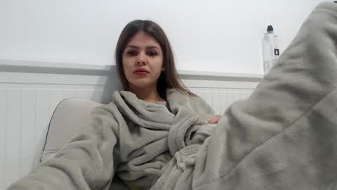 jessieryan online show from 01-20-25, 04:54