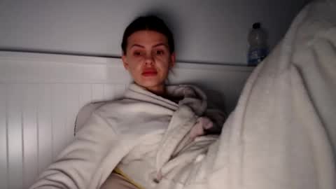 jessieryan online show from 02-19-25, 05:05