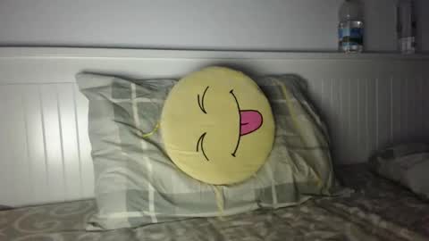 jessieryan online show from 11-05-25, 04:56