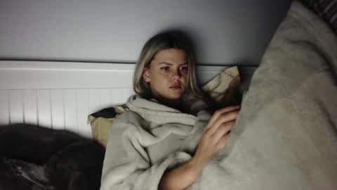 jessieryan online show from 01-15-26, 03:44