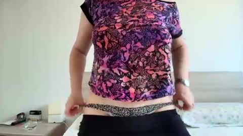 jessika97 online show from 06-11-26, 06:11
