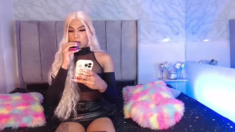 Snapshot of jessika_rabbits chatting on 01-09-25, 09:47 JESS online show from 01-09-25, 09:47