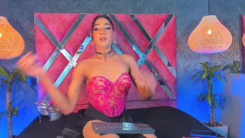 Snapshot of jessika_rabbits chatting on 09-18-25, 05:20 JESS online show from 09-18-25, 05:20