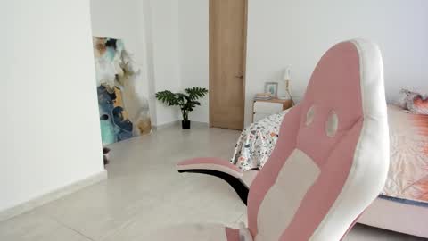 Snapshot of jessikapalmer chatting on 02-24-25, 04:36    online show from 02-24-25, 04:36