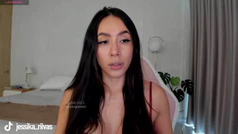 Snapshot of jessikapalmer chatting on 10-06-25, 04:04    online show from 10-06-25, 04:04