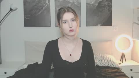 Snapshot of jessstonem chatting on 10-11-25, 08:40 jessstonem online show from 10-11-25, 08:40